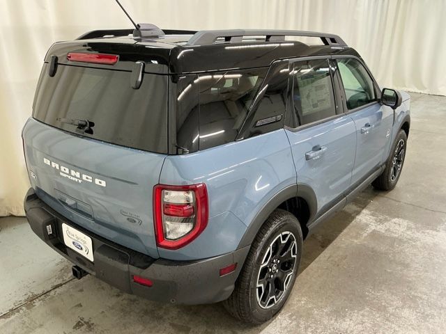 New 2026 Ford Bronco Sport Outer Banks w/ Outer Banks Tech Package+ AWD/4WD image 3