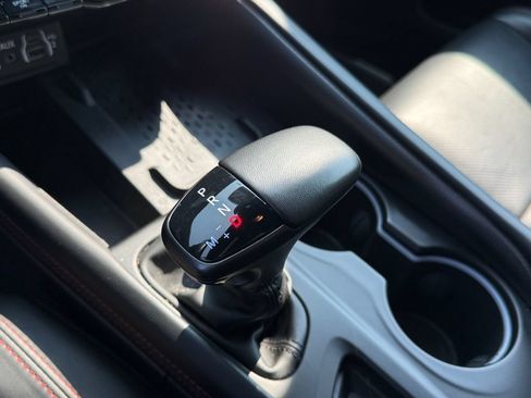 Used 2025 Dodge Durango GT AWD/4WD image 32