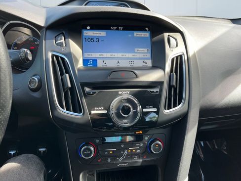 Used 2016 Ford Focus RS AWD/4WD image 12
