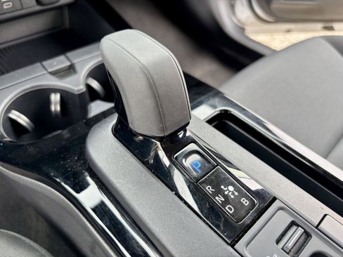 Used 2024 Toyota Prius LE image 21