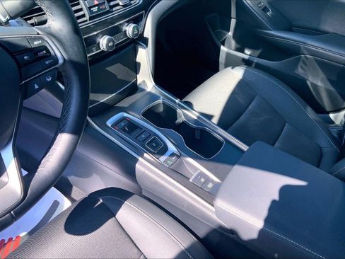 Used 2022 Honda Accord Sport image 16