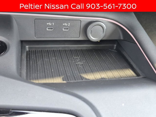 New 2026 Nissan Sentra SR w/ SR Premium Package FWD image 23