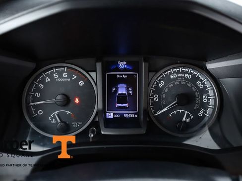 Used 2019 Toyota Tacoma TRD Off-Road w/ Technology Package AWD/4WD image 27