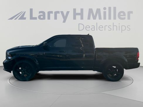 Used 2019 RAM 1500 Express w/ Wheel & Sound Group AWD/4WD image 2