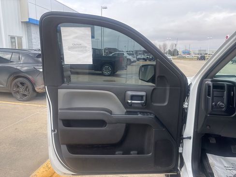 Used 2017 Chevrolet Silverado 1500 W/T w/ WT Fleet Convenience Package AWD/4WD image 11