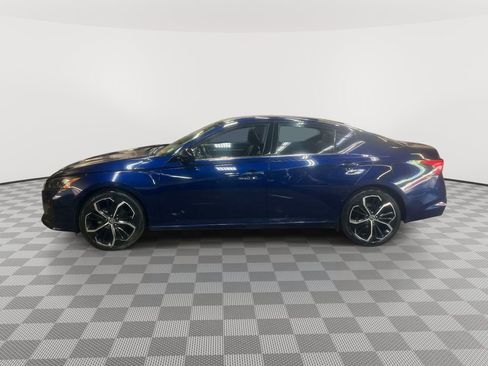 Used 2024 Nissan Altima 2.5 SR FWD image 6