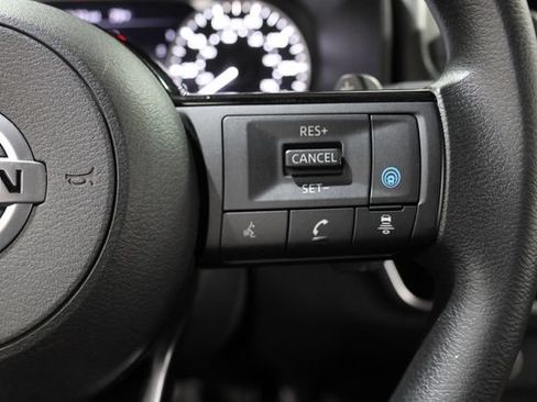 Certified 2021 Nissan Rogue SV AWD/4WD image 17