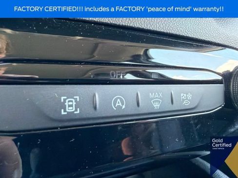 Used 2025 Ford Escape Platinum AWD/4WD image 39