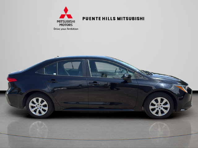 Used 2024 Toyota Corolla LE FWD image 4