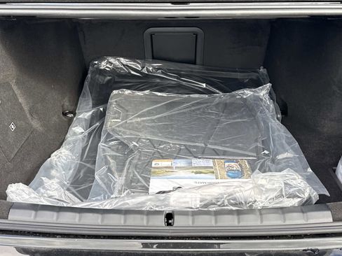 New 2026 BMW 750e xDrive 750e xDrive w/ Executive Package image 29