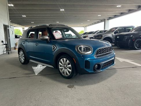 Used 2022 MINI Cooper Countryman S w/ Signature Upholstery Package FWD image 7
