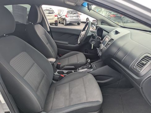 Used 2018 Kia Forte LX w/ LX Popular Package FWD image 31