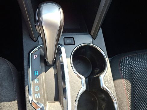 Used 2015 Chevrolet Equinox LT image 14