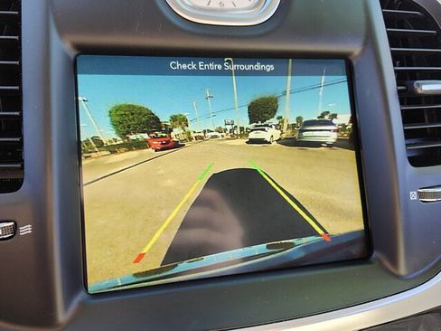 Used 2017 Chrysler 300 C w/ Safetytec Plus Group image 24