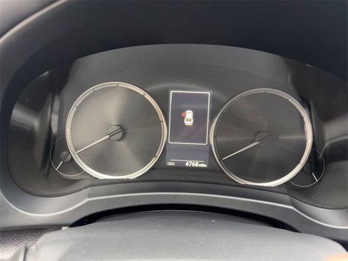 Used 2025 Lexus IS 300 w/ Premium Package image 59