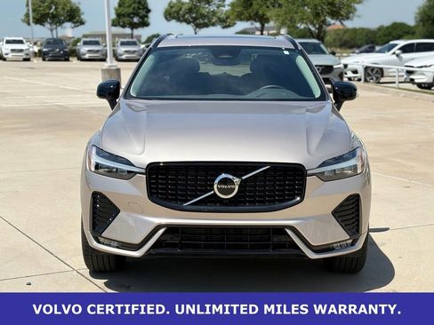Certified 2025 Volvo XC60 B5 Core AWD/4WD image 4