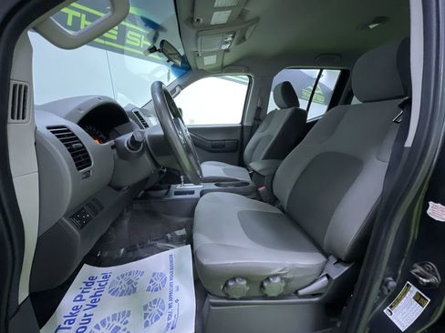 Used 2014 Nissan Xterra S image 16