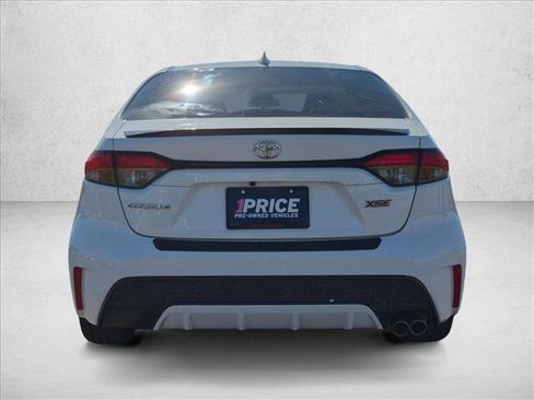 Used 2022 Toyota Corolla XSE w/ Carpet Mat Package (TMS) FWD image 7