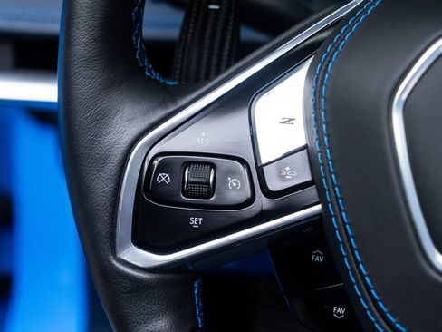 Used 2025 Chevrolet Corvette Z06 RWD image 32