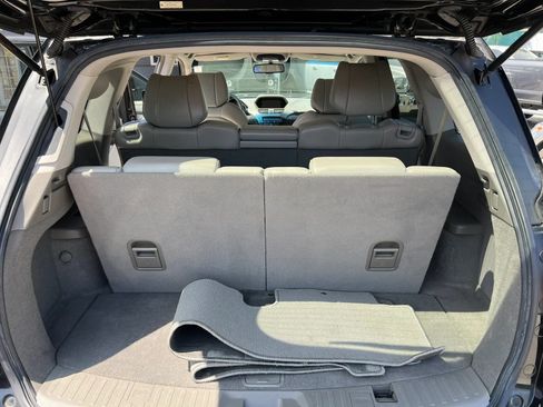 Used 2013 Acura MDX w/ Technology Package AWD/4WD image 32