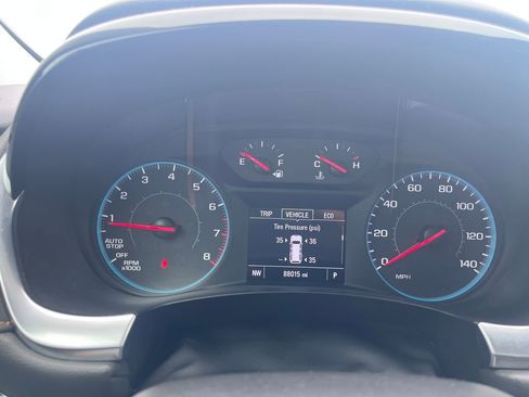 Used 2020 Chevrolet Traverse LS FWD image 11