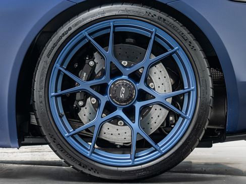 Used 2023 Porsche 718 Cayman GT4 RS RWD image 11