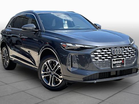 New 2026 Audi Q5 Premium AWD/4WD image 2
