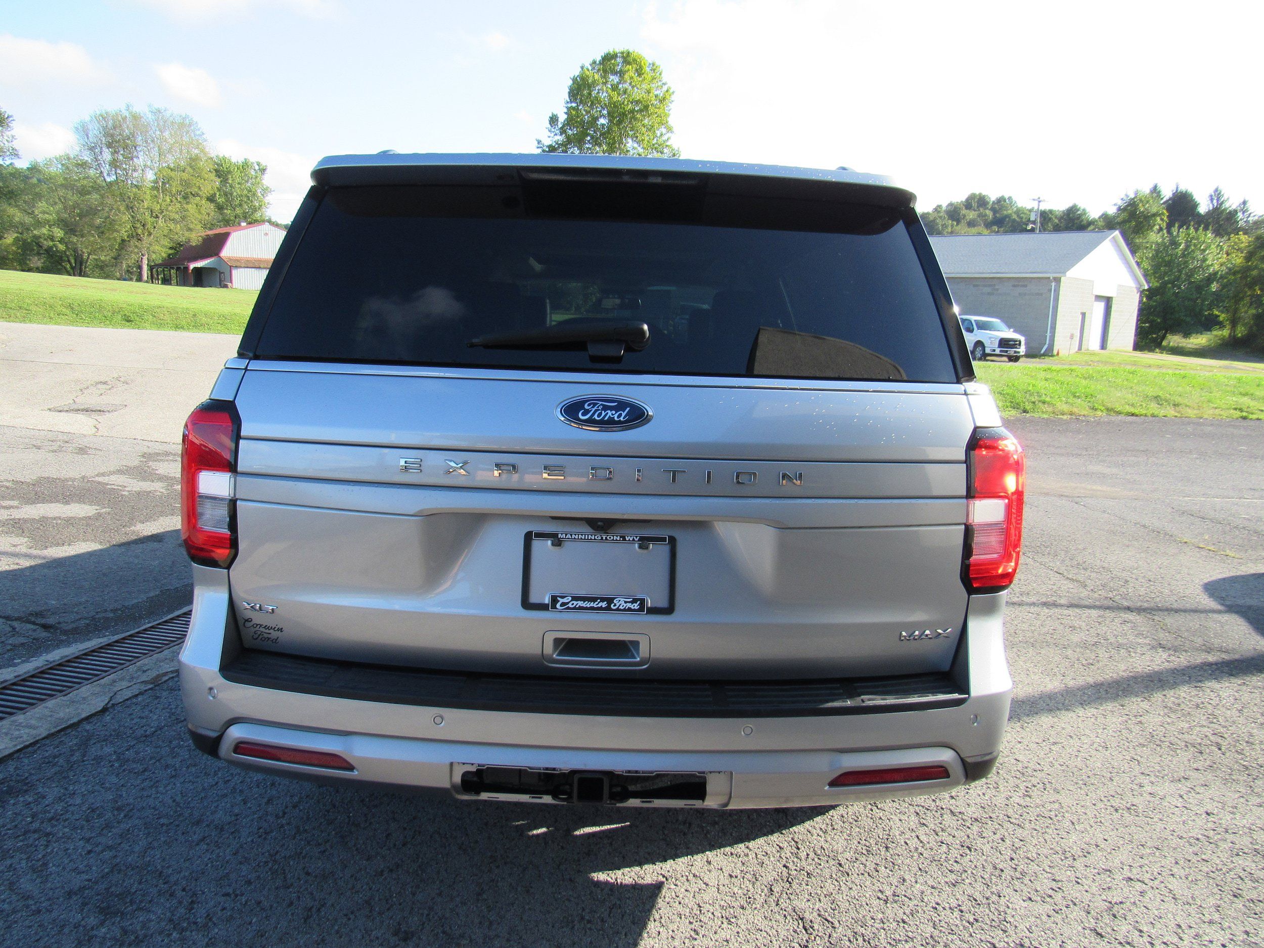 Used 2022 Ford Expedition Max XLT AWD/4WD image 8