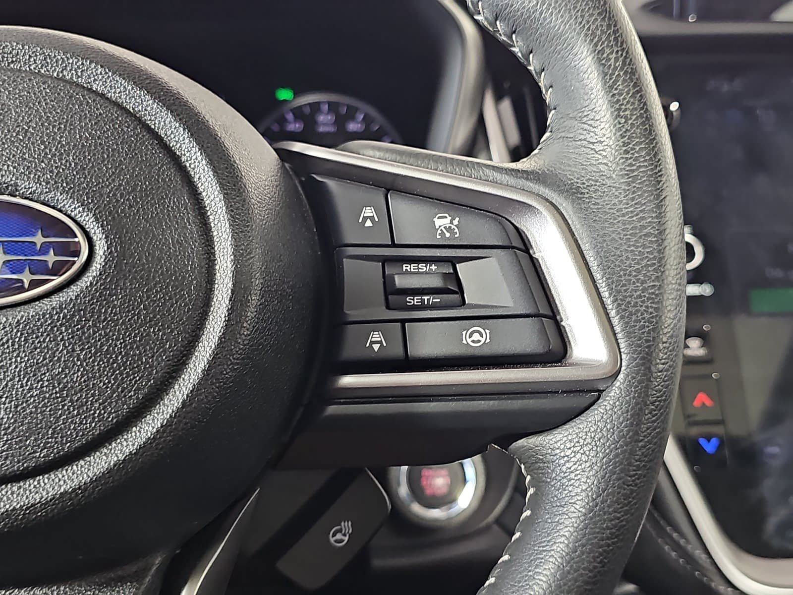 Used 2024 Subaru Legacy Limited AWD/4WD image 17