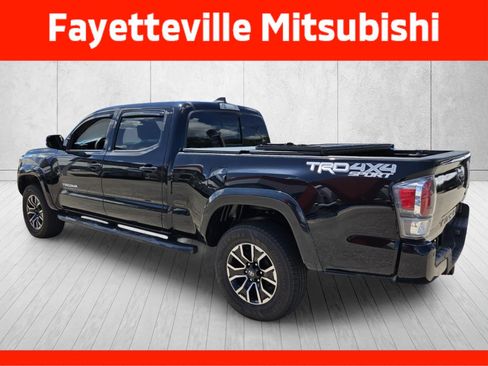 Used 2021 Toyota Tacoma TRD Sport w/ TRD Premium Sport Package AWD/4WD image 5