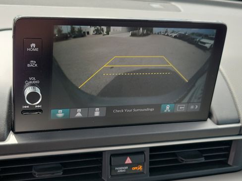 Used 2025 Honda Pilot EX-L image 29