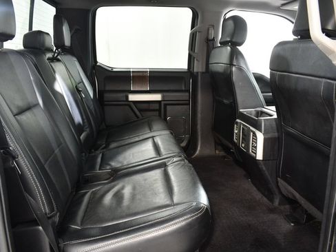 Used 2016 Ford F150 Lariat w/ Equipment Group 502A Luxury AWD/4WD image 19