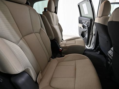 Certified 2024 Subaru Ascent Premium w/ Convenience Package image 25