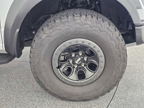 Used 2023 Ford F150 Raptor w/ Raptor Carbon Fiber Package image 9