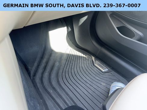 Used 2020 BMW 330i xDrive Sedan w/ Convenience Package image 18