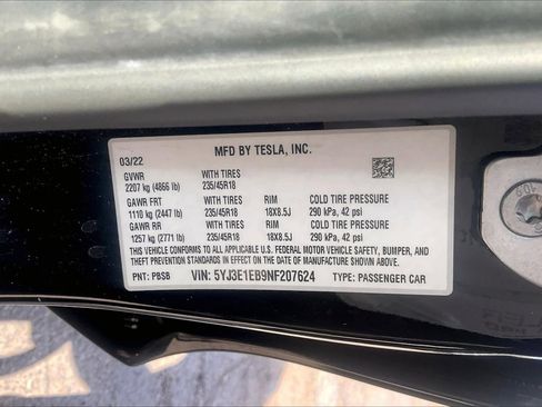 Used 2022 Tesla Model 3 Long Range AWD/4WD image 5
