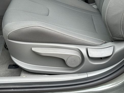 New 2026 Hyundai Elantra Sport FWD image 14