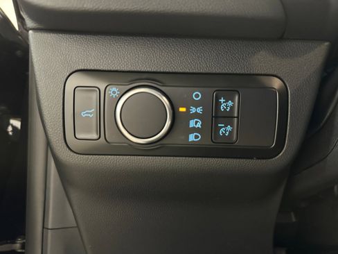 Certified 2024 Ford Escape Active image 12