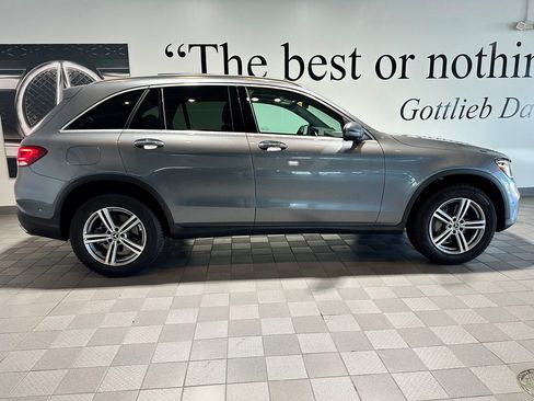 Certified 2022 Mercedes-Benz GLC 300 4MATIC image 3