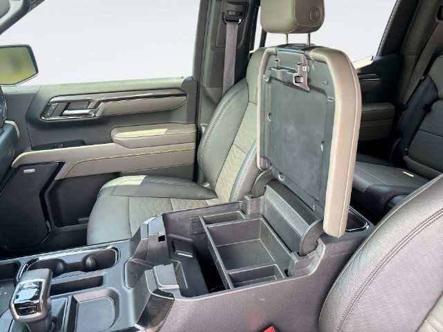 Used 2022 Chevrolet Silverado 1500 ZR2 w/ Technology Package AWD/4WD image 21