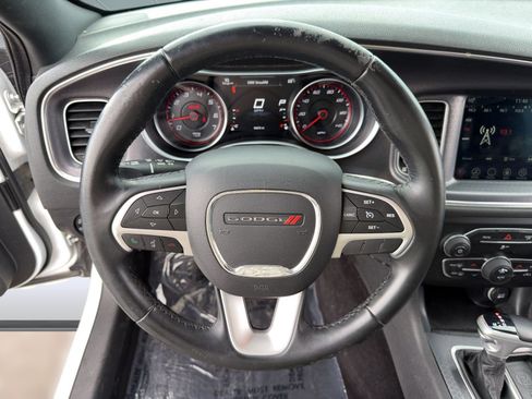 Used 2017 Dodge Charger SXT AWD/4WD image 26