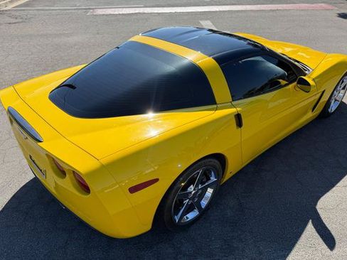 Used 2008 Chevrolet Corvette Coupe w/ Preferred Equipment Group RWD image 14