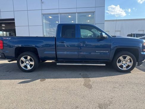 Used 2017 Chevrolet Silverado 1500 LT w/ All Star Edition image 2