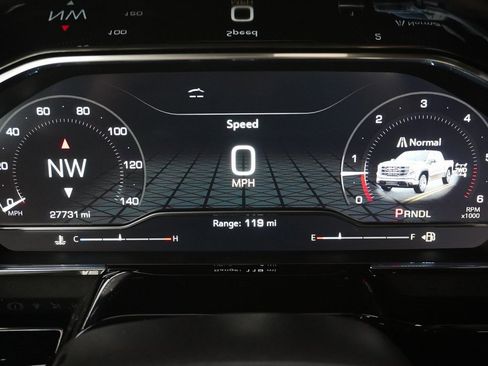 Used 2024 GMC Sierra 1500 SLE image 13