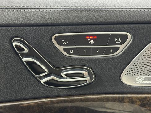 Used 2015 Mercedes-Benz S 550 Sedan image 17