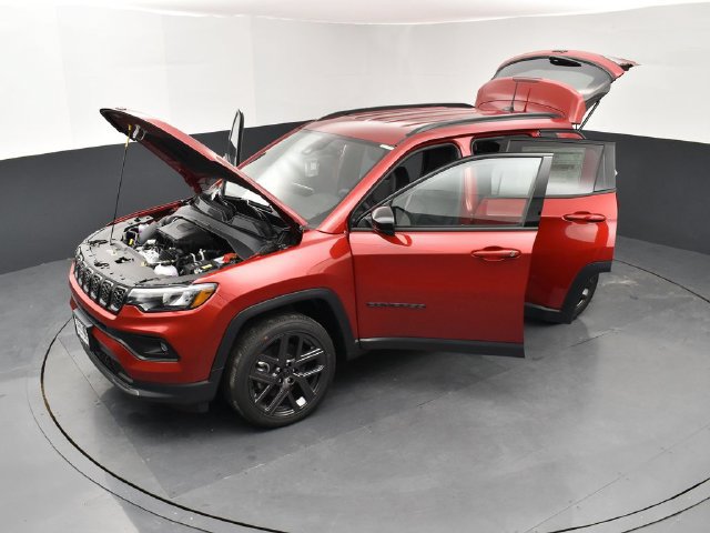 New 2026 Jeep Compass Latitude AWD/4WD image 29