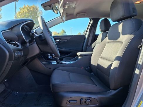 Used 2024 Chevrolet Malibu LT image 11