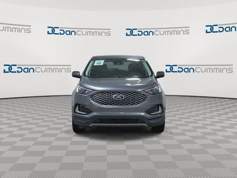 Used 2023 Ford Edge SEL AWD/4WD image 3