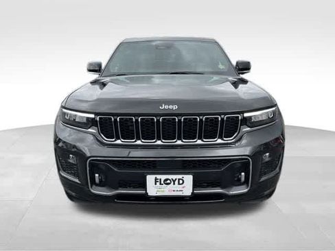New 2025 Jeep Grand Cherokee L Overland w/ Luxury Tech Group IV image 8