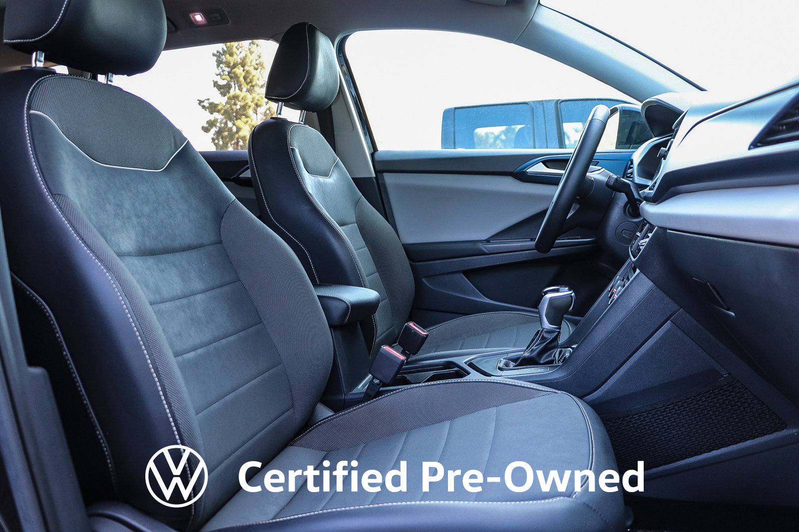 Certified 2023 Volkswagen Taos SE w/ Panoramic Sunroof Package FWD image 18